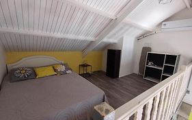 9 Lyly Location F3 Mezzanine
